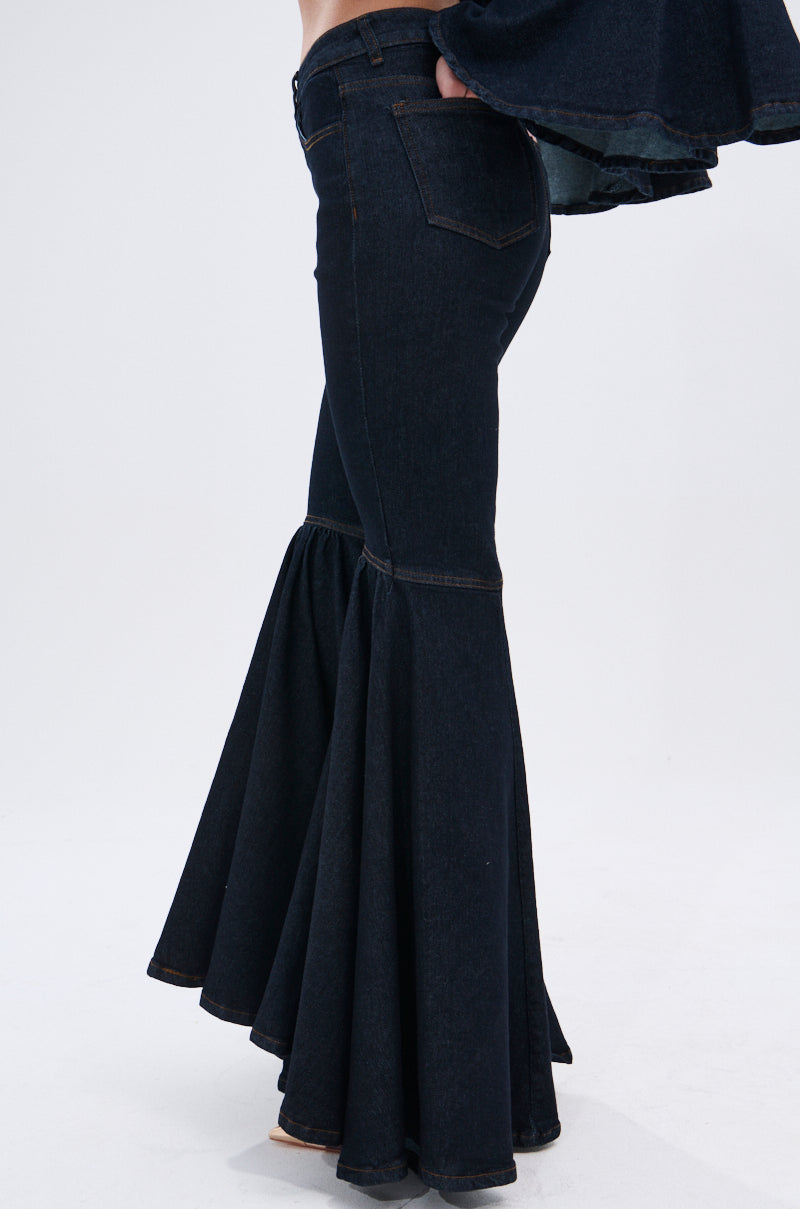EVERYDAY LIVIN' DENIM SUPER FLARE LEG PANT