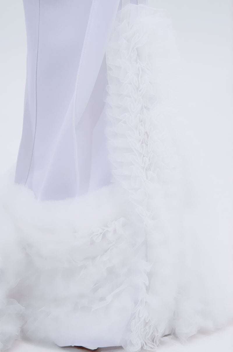MODERN JAM TRACK PANT IN WHITE