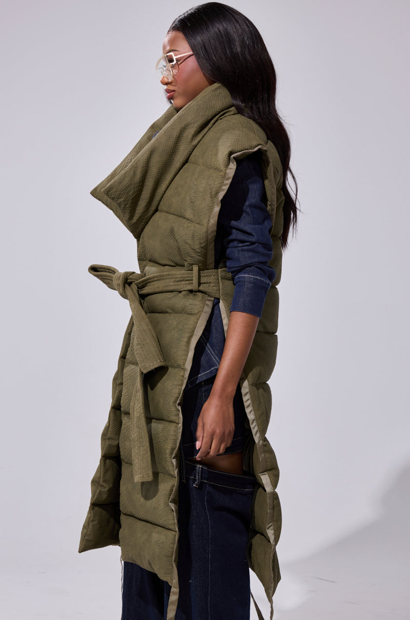 PILOT JONES LONGLINE PUFFER VEST IN CROC SUEDE