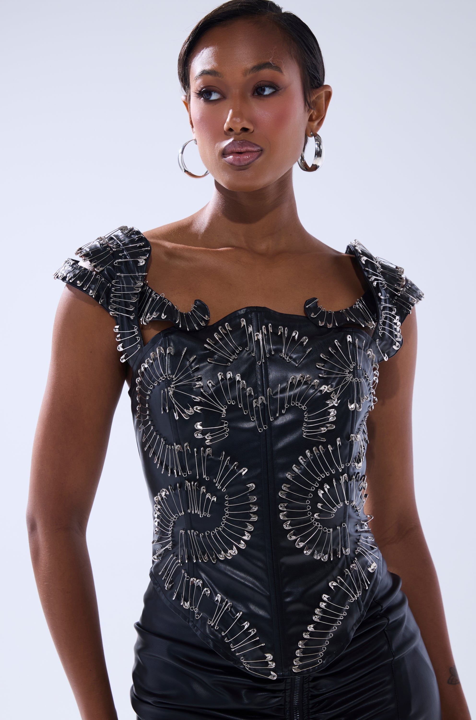 PIN ME DOWN FAUX LEATHER CORSET