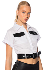 BUTTON DOWN SHORT SLEEVE SHIRT WITH BELT DETAIL