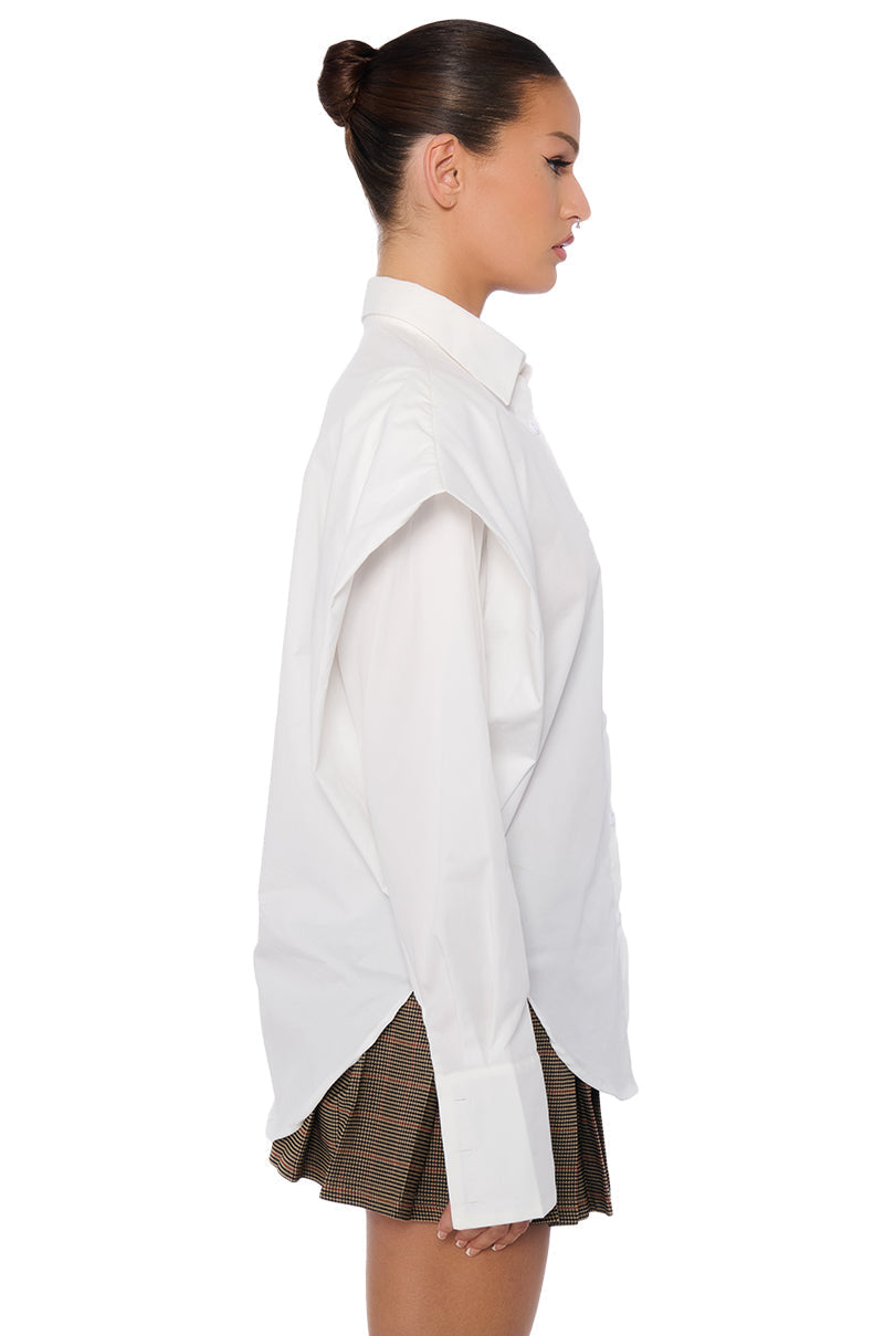 HIGH POINTED SHOULDER BUTTON DOWN POPLIN SHIRT