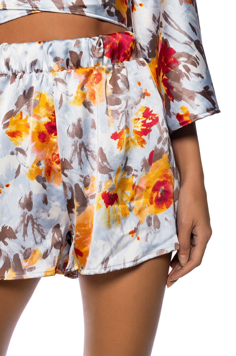 PRETTIEST PROBLEM BLOUSE AND SHORT SET